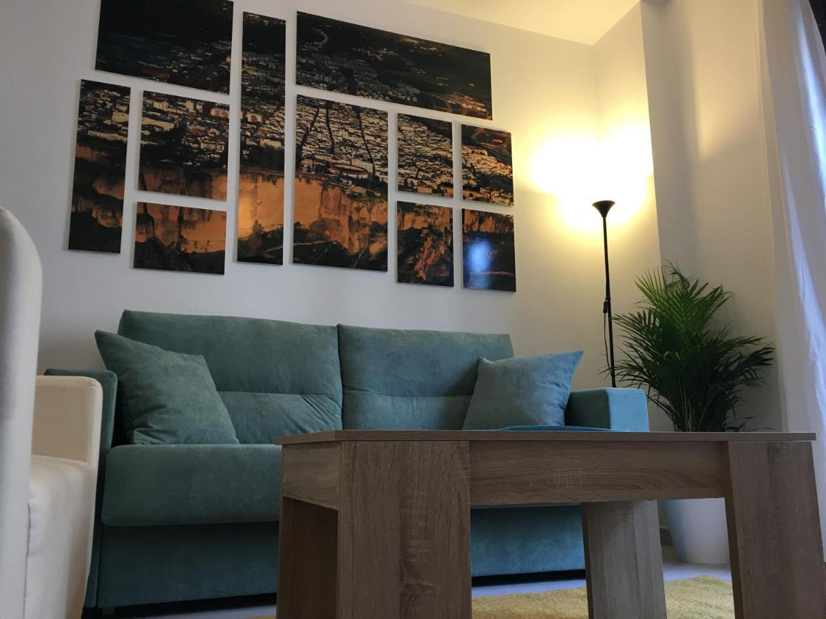 Apartamentos Baiti 龙达 外观 照片