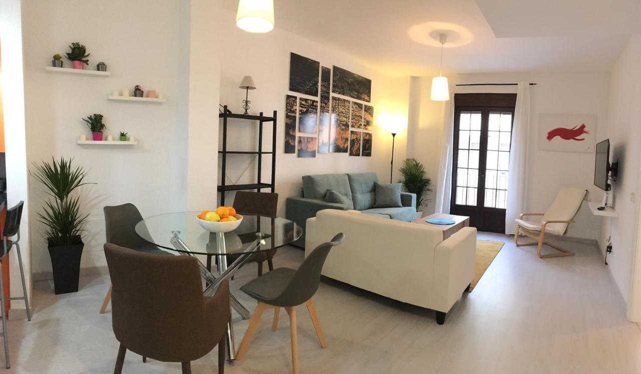 Apartamentos Baiti 龙达 外观 照片