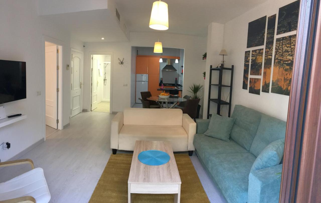 Apartamentos Baiti 龙达 外观 照片