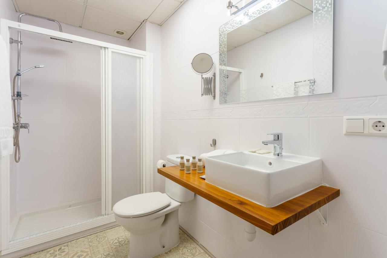 Apartamentos Baiti 龙达 外观 照片